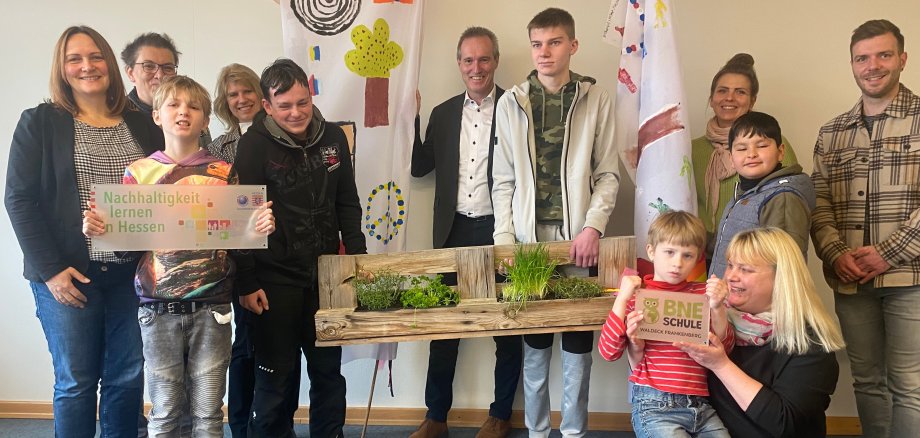 District Administrator Jürgen van der Horst welcomed the representatives of the UNESCO Geoparks and the certification body to the workshop during their visit to the local Geopark GrenzWelten.